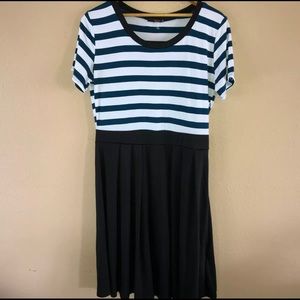 MIDI DRESS COLOR BLOCK XXL STRIPE BLACK WHITE